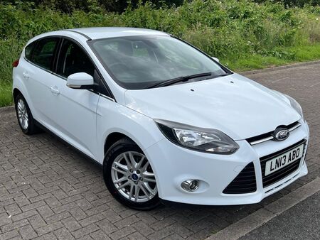 FORD FOCUS 1.6 Titanium Powershift Euro 5 5dr