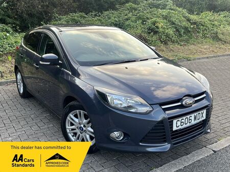 FORD FOCUS 1.6 Titanium Powershift Euro 5 5dr